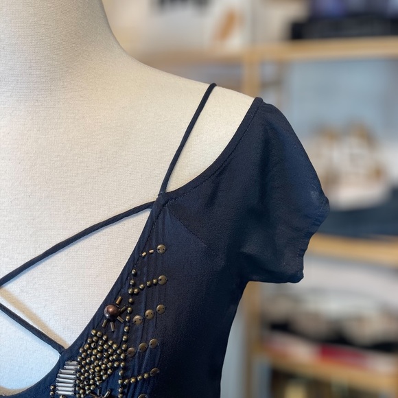 CLEOBELLA ~ Black Nora Dress with Metal Finish Beading and Crisscross Detail ~ S - Picture 9 of 10